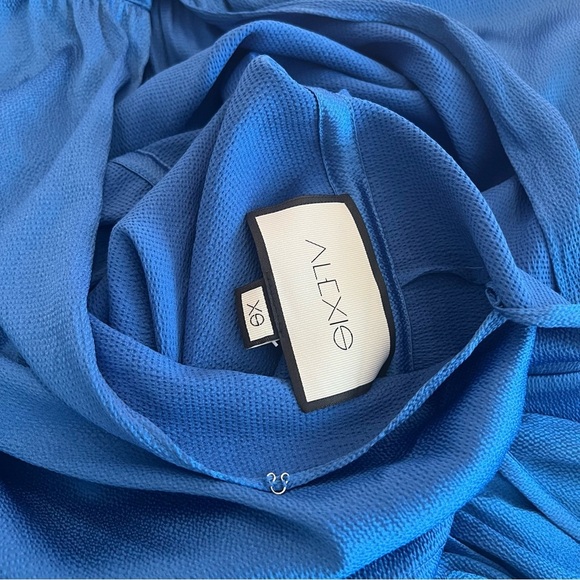 Alexis Blue Satin Cocktail Dress- Size XS; Like New Condition - Picture 5 of 14